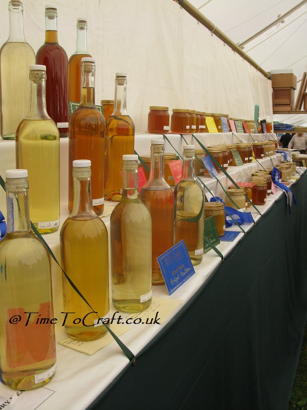 cider and honey exhibits