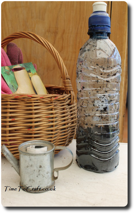 recycled plastic bottle propagator