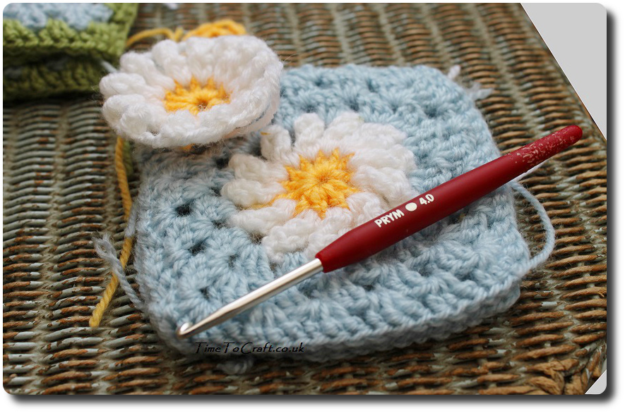 daisy crochet blanket squares