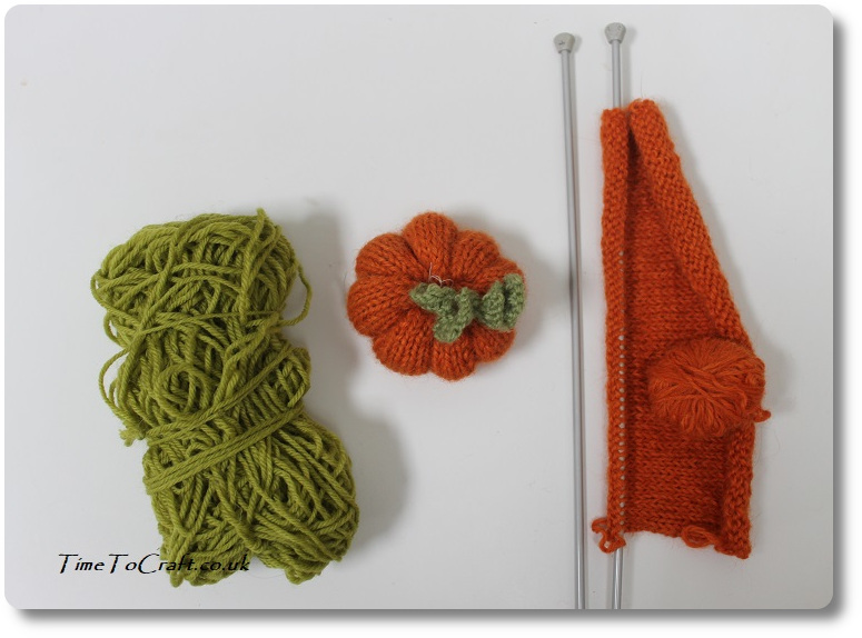 what you need to knit a pumpkin