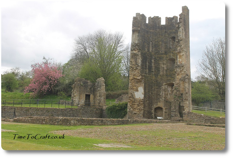 Farleigh Hungerford Castles